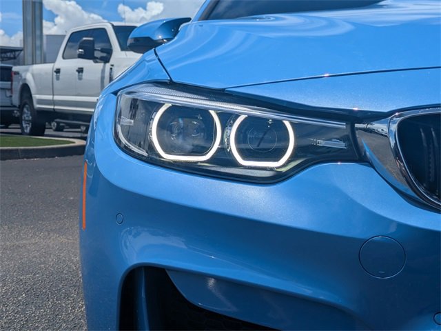 Used 2020 BMW M4 Base image 10