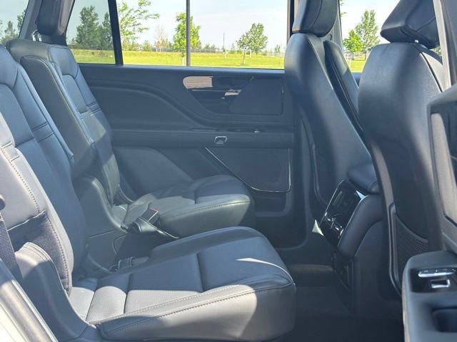 New 2026 Lincoln Aviator AWD image 26