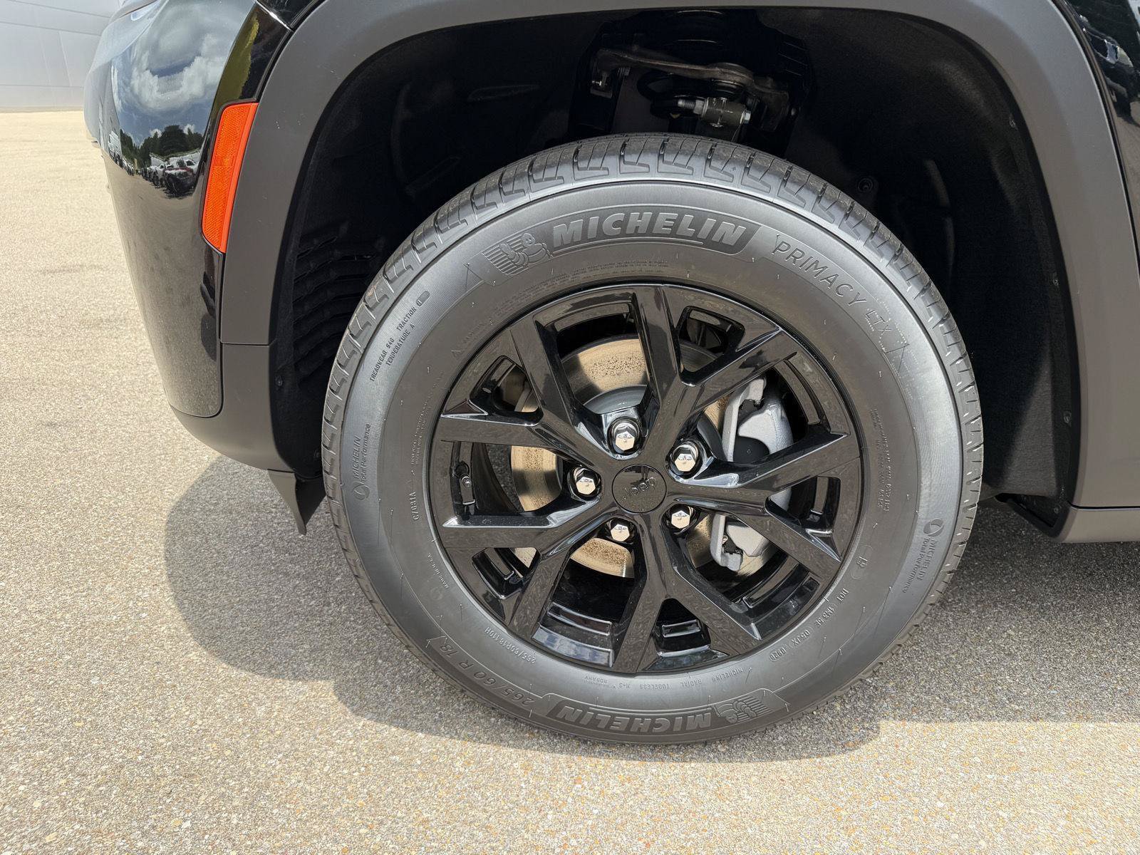 New 2026 Jeep Grand Cherokee Altitude RWD image 26