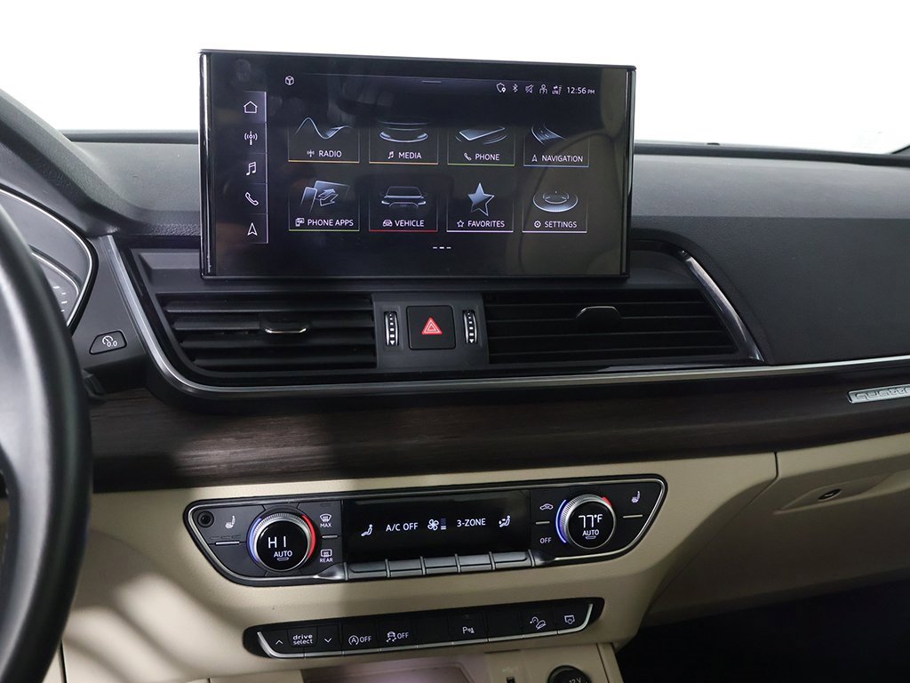 Used 2022 Audi Q5 2.0T Premium w/ Convenience Package image 43