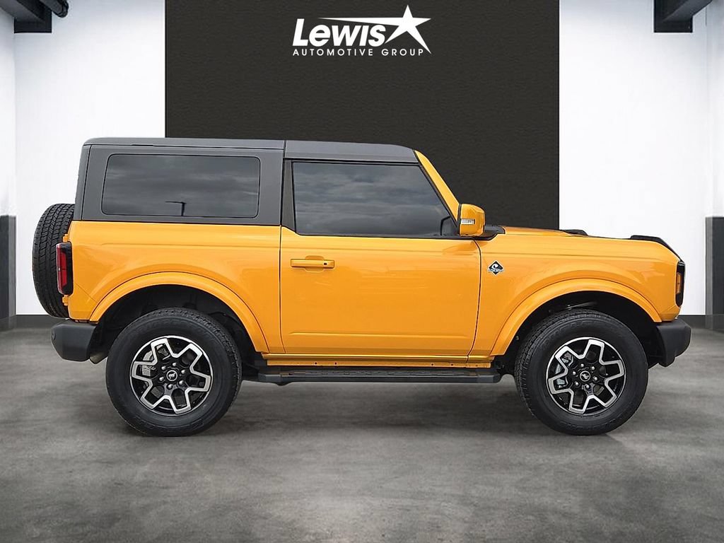 Used 2022 Ford Bronco Outer Banks AWD/4WD image 5