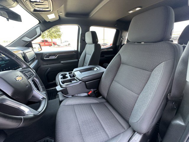 Used 2025 Chevrolet Silverado 1500 LT RWD image 18