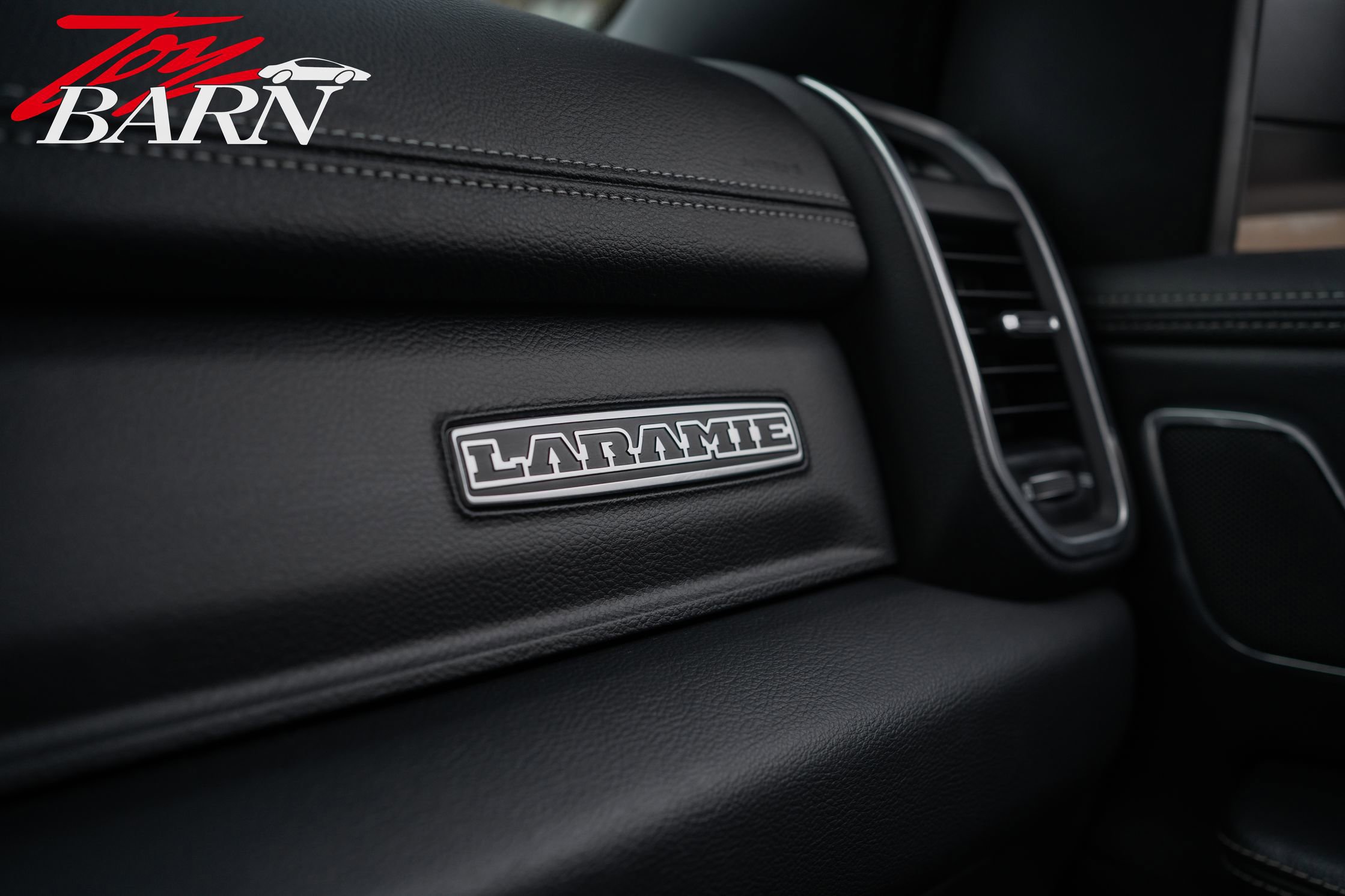 Used 2021 RAM 1500 Laramie image 35