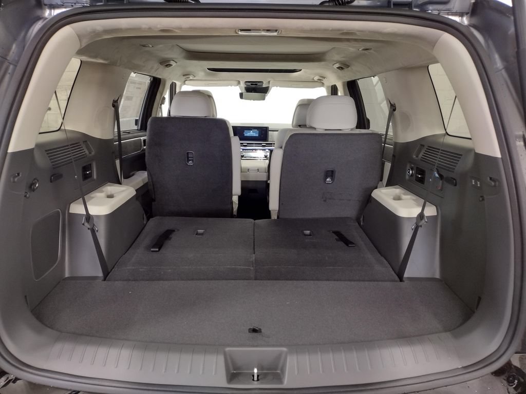 New 2026 Hyundai Santa Fe Calligraphy AWD/4WD image 18