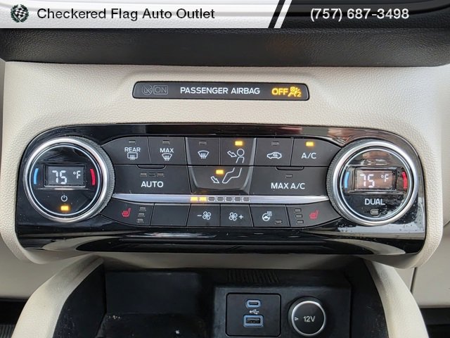 Used 2021 Ford Escape SEL w/ Technology Package image 33