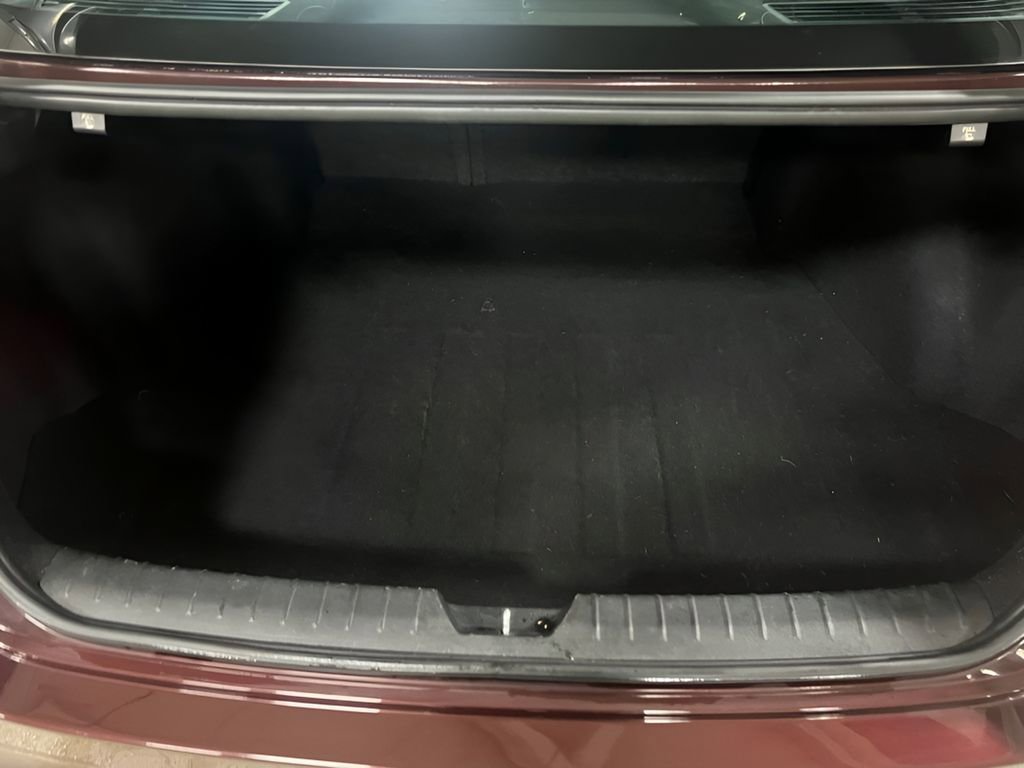 Used 2020 Kia Optima LX image 37