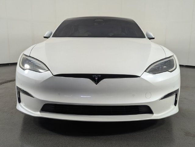 Used 2022 Tesla Model S Plaid AWD/4WD image 3