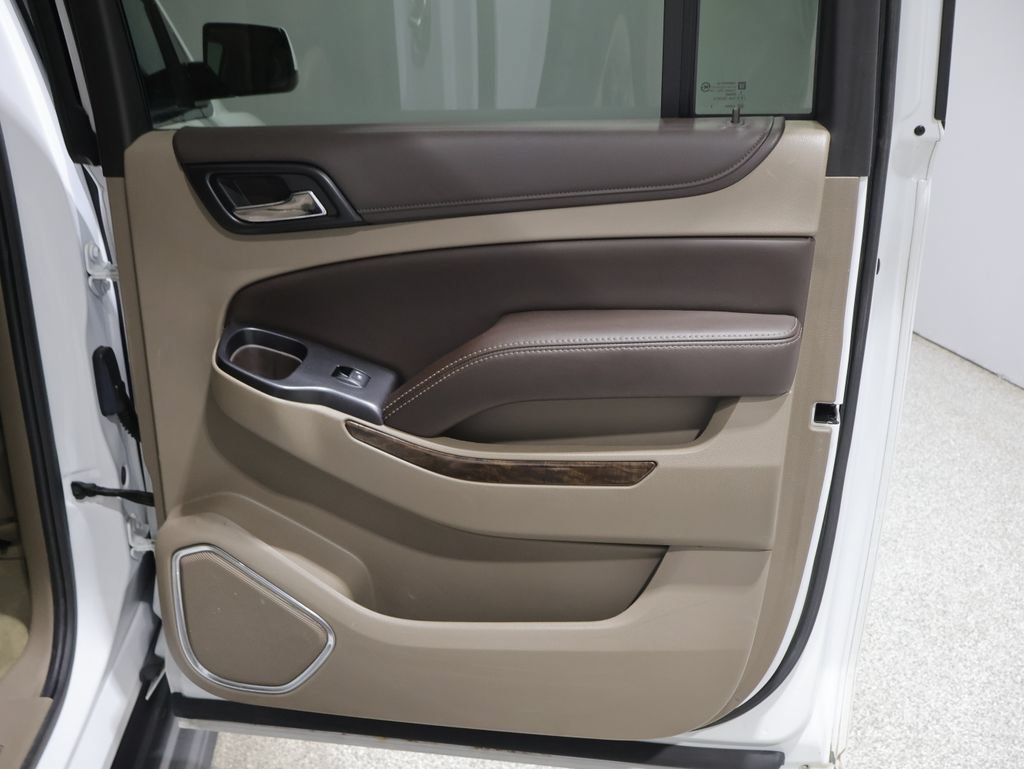 Used 2016 Chevrolet Suburban LT AWD/4WD image 20