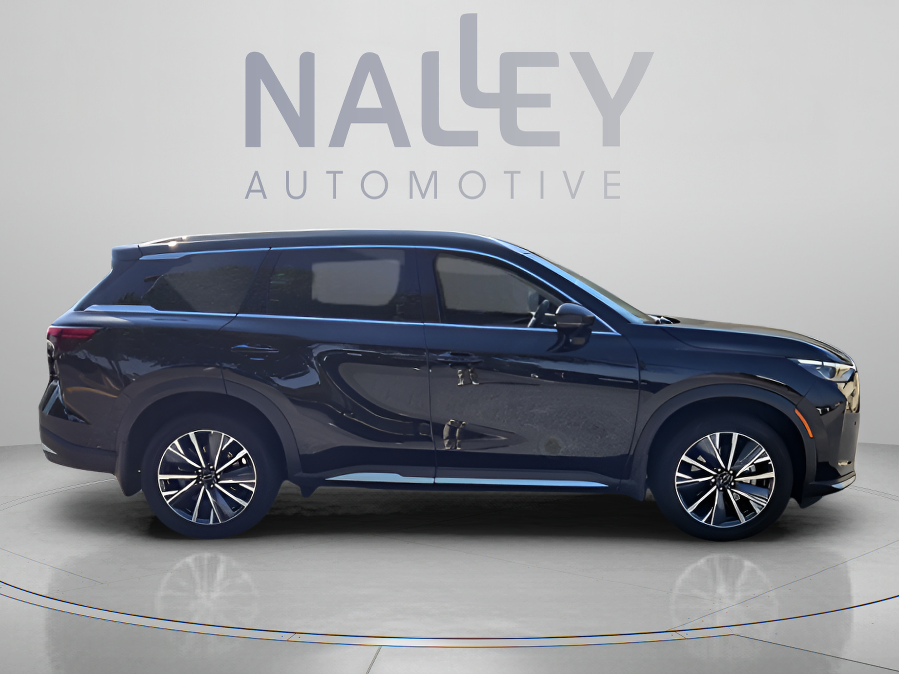 Used 2026 INFINITI QX60 Luxe w/ Cargo Package AWD/4WD image 6