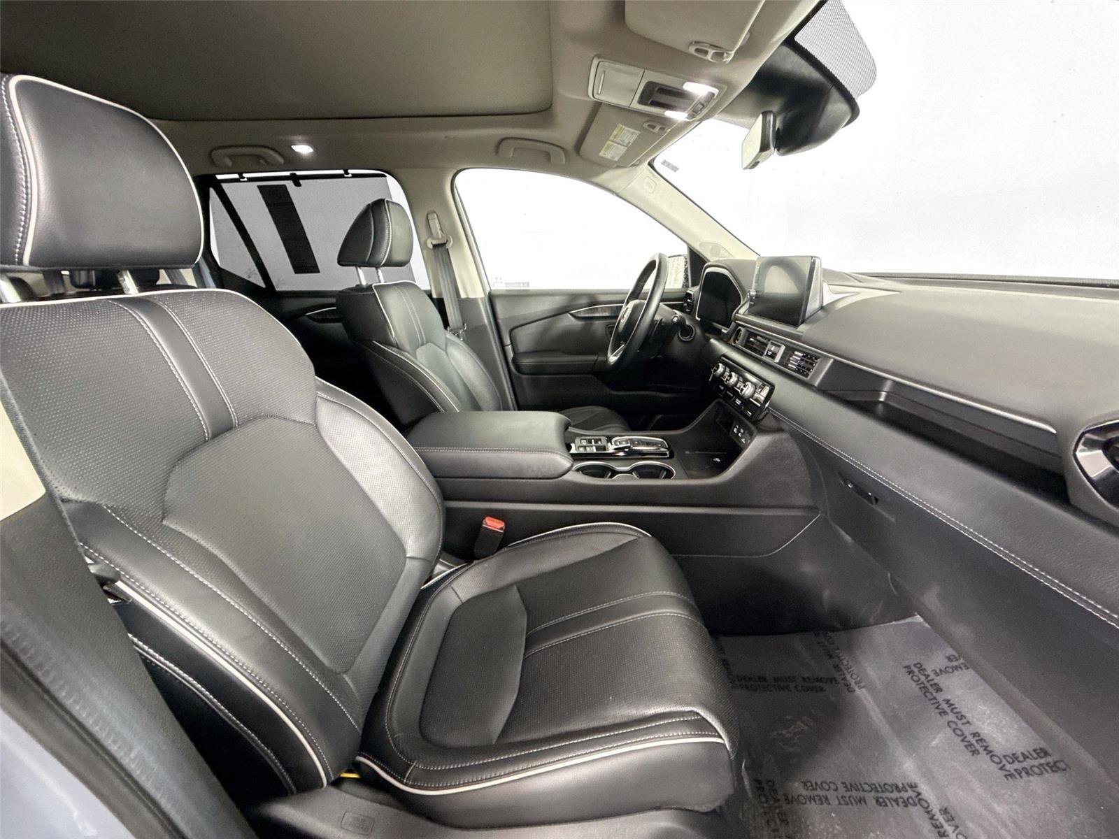 Used 2024 Honda Pilot Elite image 45