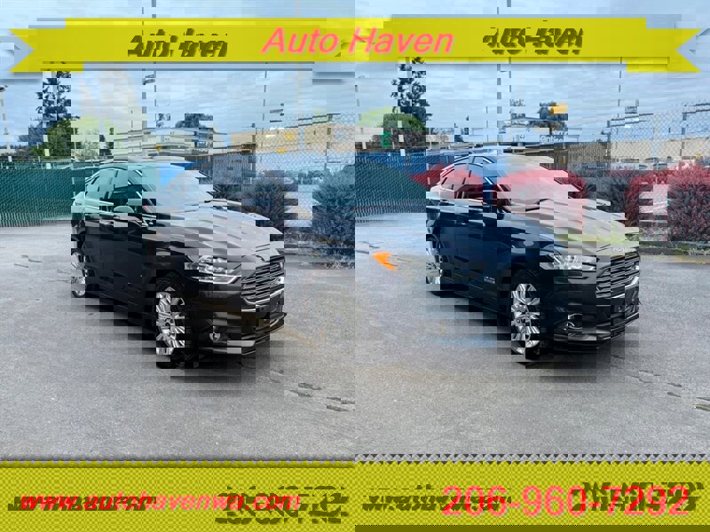 Used 2014 Ford Fusion Energi SE image 3