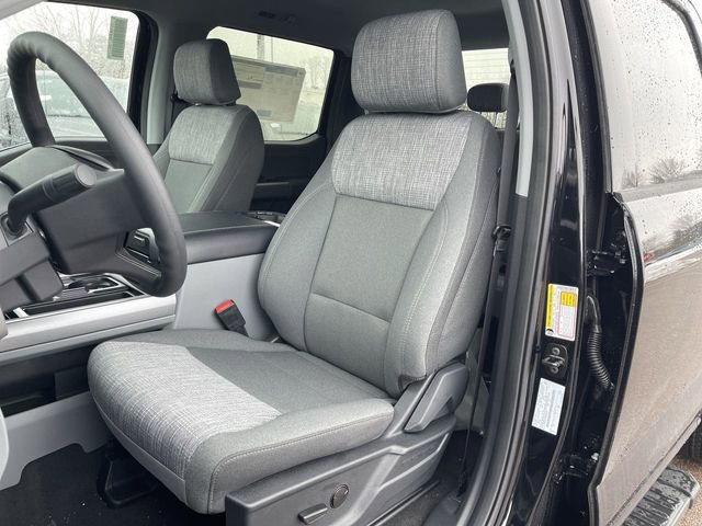 New 2026 Ford F250 XLT w/ XLT Premium Package image 14