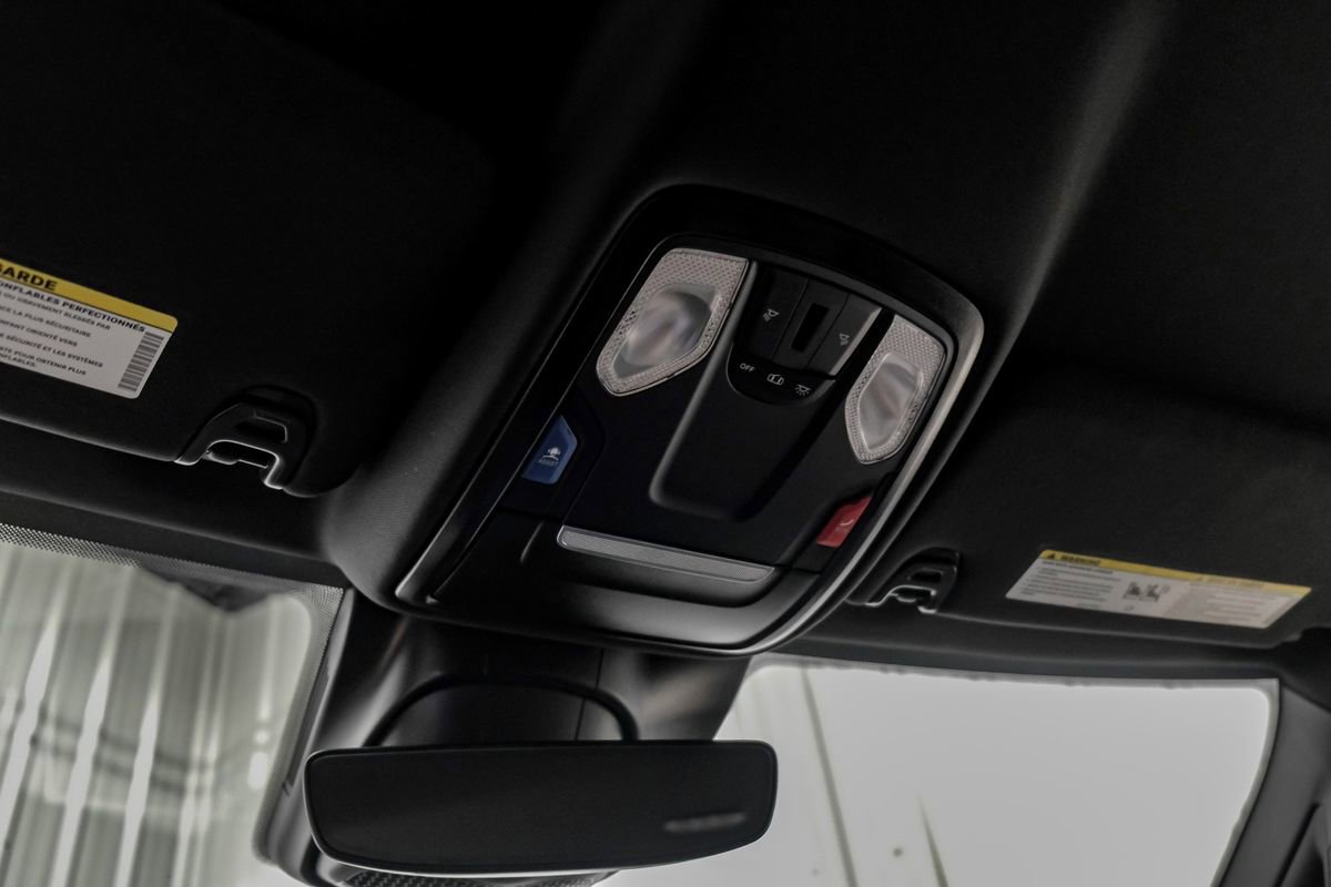 Used 2024 RAM 2500 Big Horn w/ Safety Group image 28