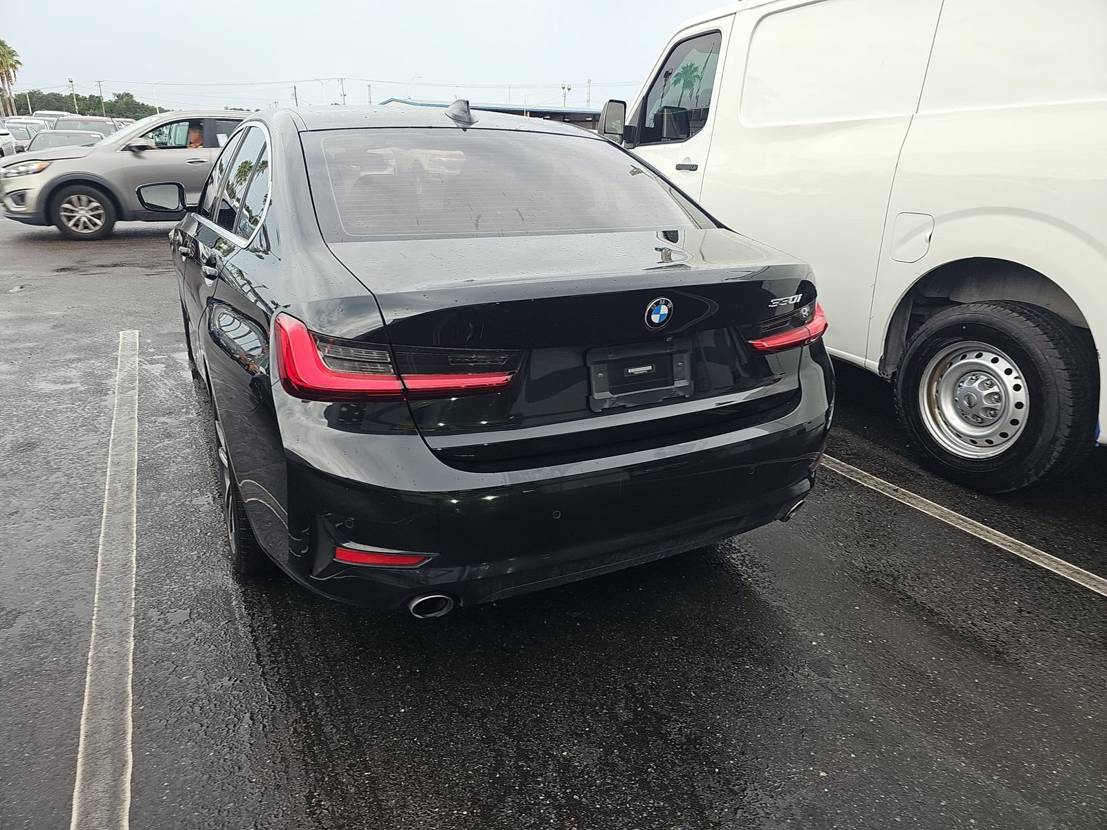 Used 2020 BMW 330i Sedan w/ Premium Package RWD image 8