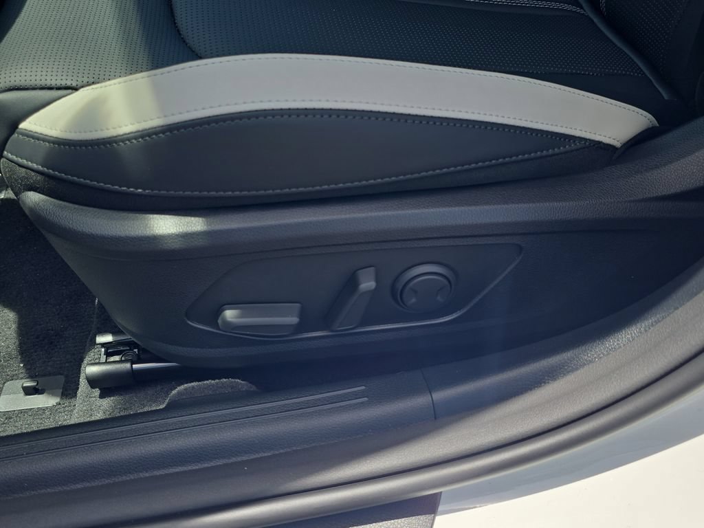 New 2026 Kia K5 GT-Line w/ GT-Line Premium Package FWD image 20