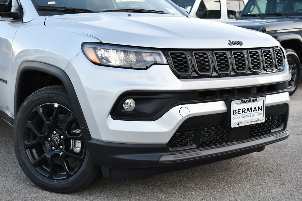 New 2026 Jeep Compass Latitude image 2