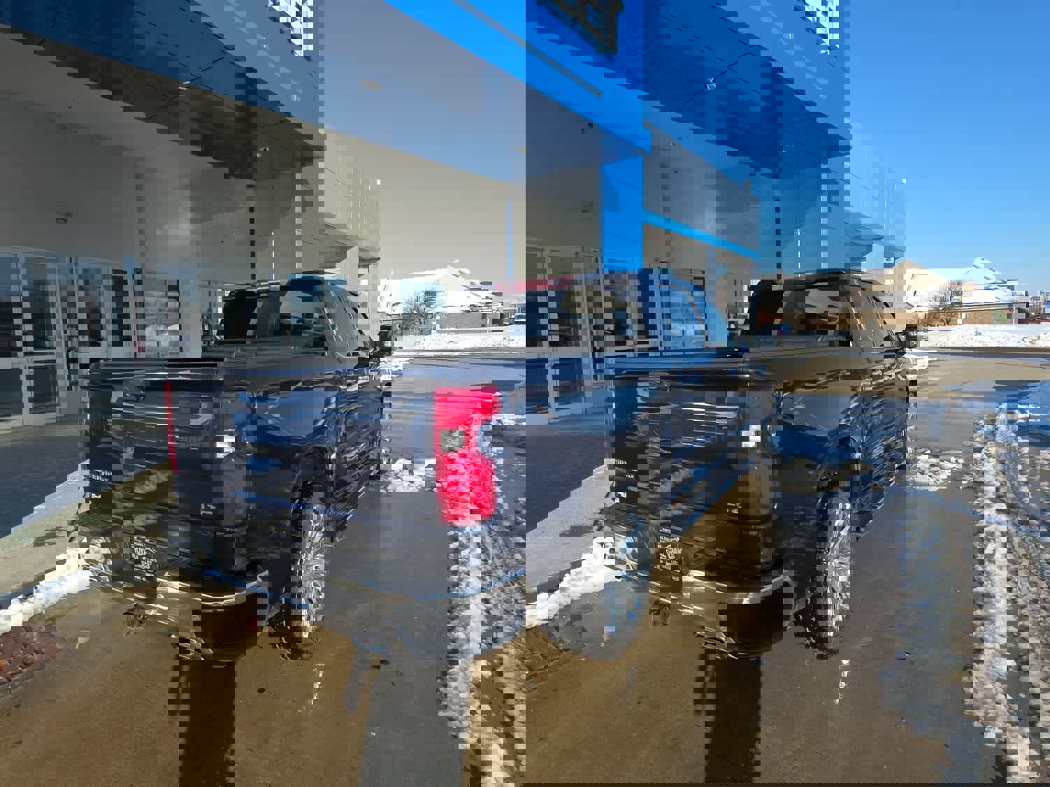 Used 2022 Chevrolet Silverado 1500 LTZ image 8