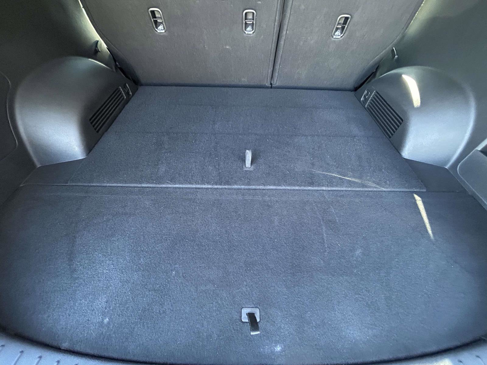 Used 2023 Hyundai Santa Fe SEL image 16