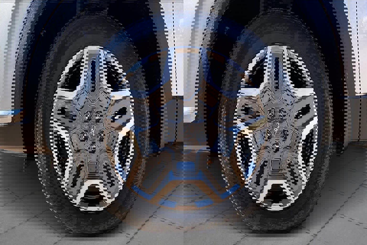 Certified 2022 Hyundai Santa Fe SEL Convenience w/ Cargo Package image 9