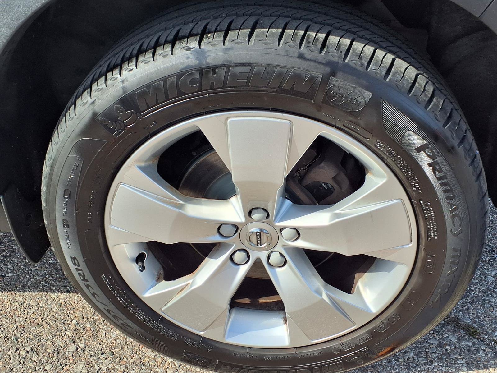 Used 2019 Volvo XC40 T5 Momentum AWD/4WD image 9