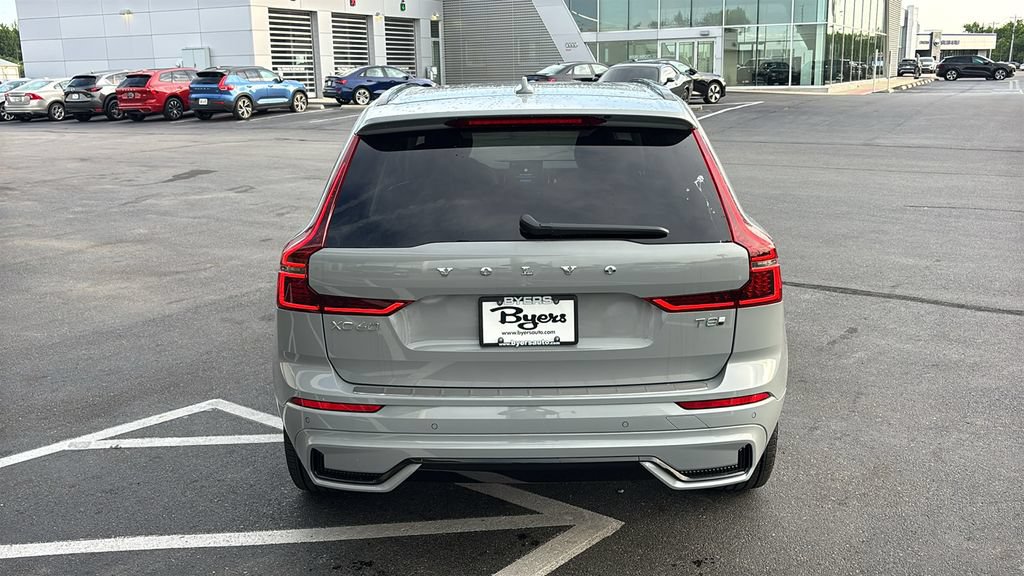 New 2026 Volvo XC60 T8 Plus w/ Protection Package Premier AWD/4WD image 29
