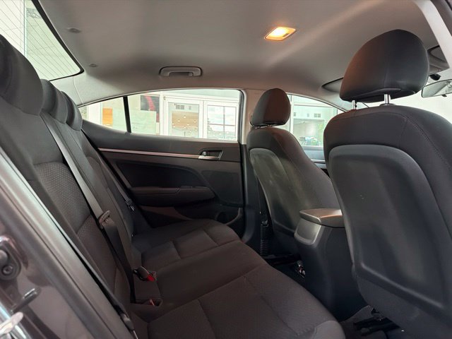 Used 2020 Hyundai Elantra SEL w/ Cargo Package (C1) FWD image 13
