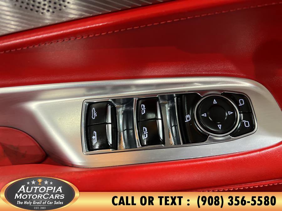 Used 2022 Chevrolet Corvette Stingray Premium Conv w/ Z51 Performance Package image 18