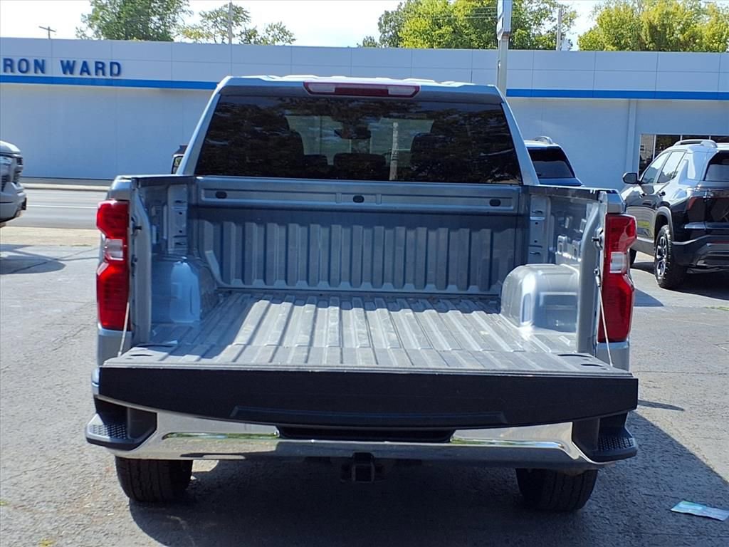 Used 2025 Chevrolet Silverado 1500 LT image 14
