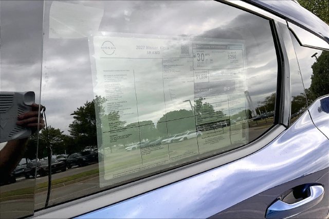 New 2027 Nissan Kicks SR AWD/4WD image 13
