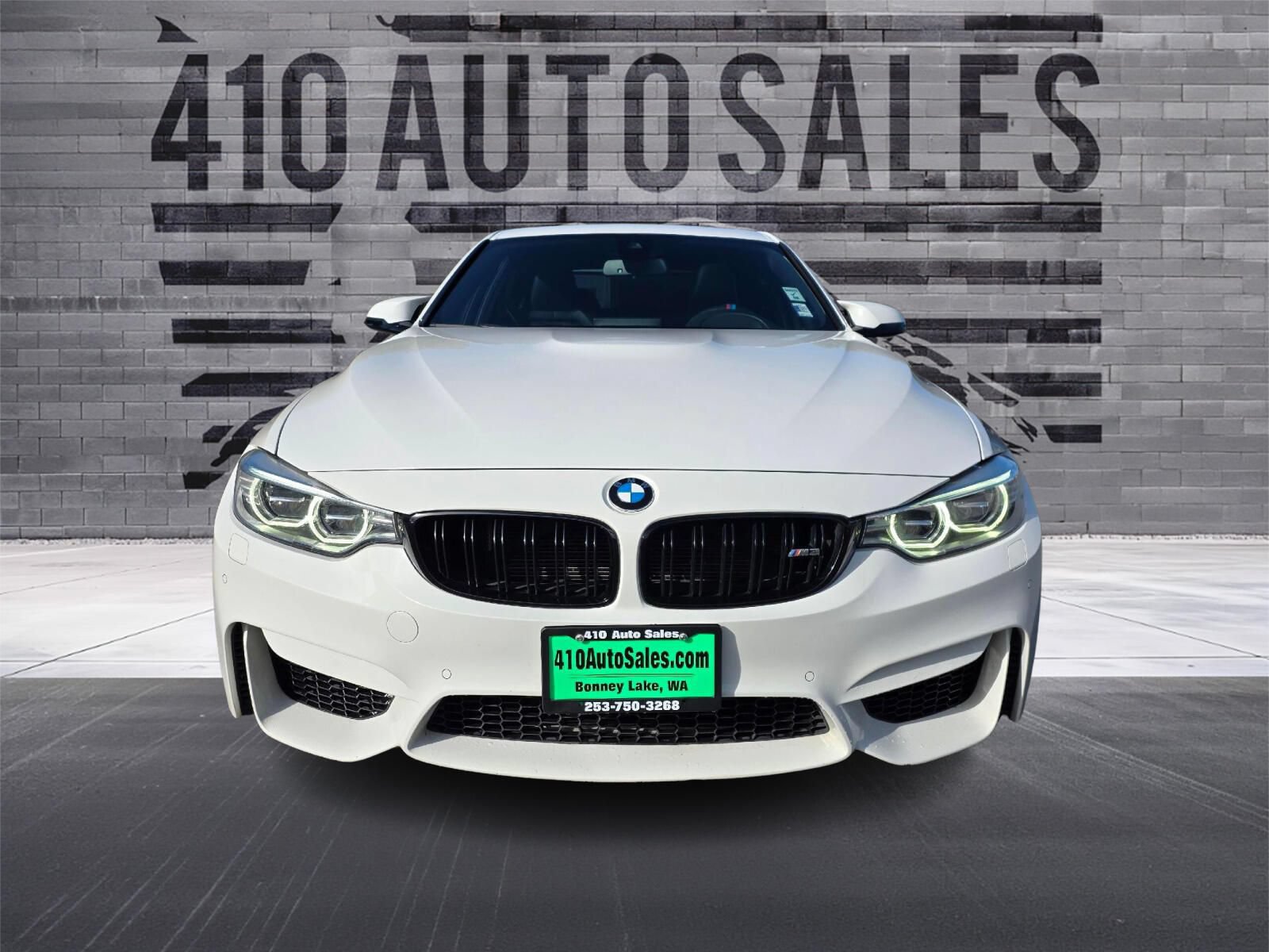 Used 2016 BMW M3 RWD image 5