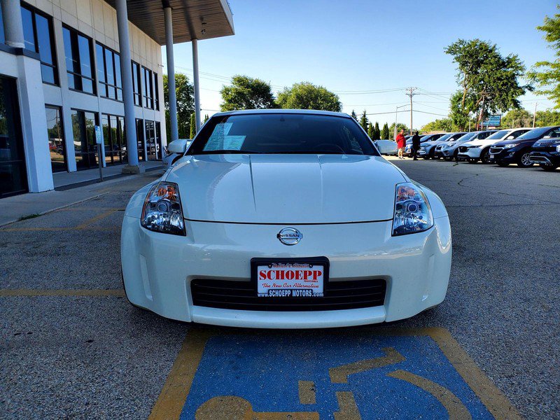Used 2003 Nissan 350Z Touring RWD image 2