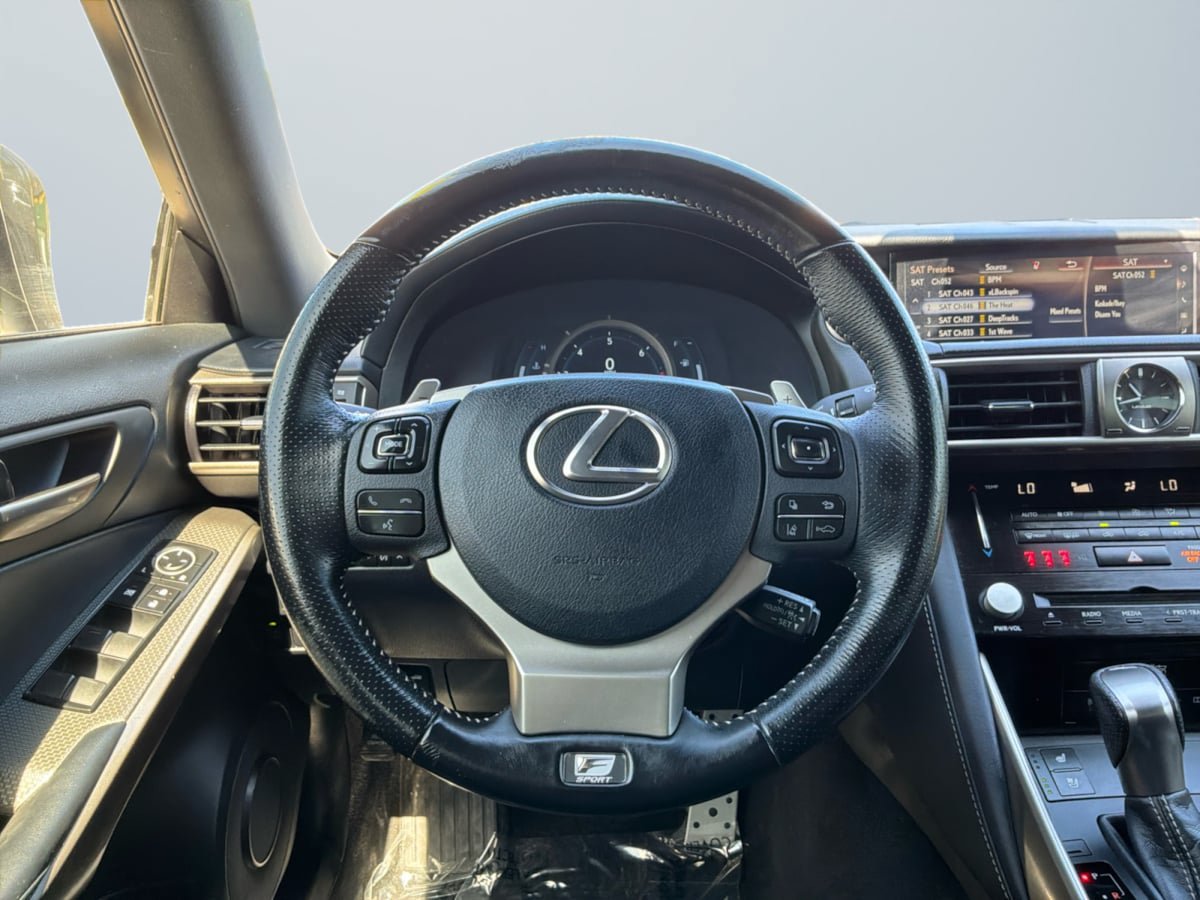 Used 2017 Lexus IS 350 F Sport w/ F Sport Package RWD image 11