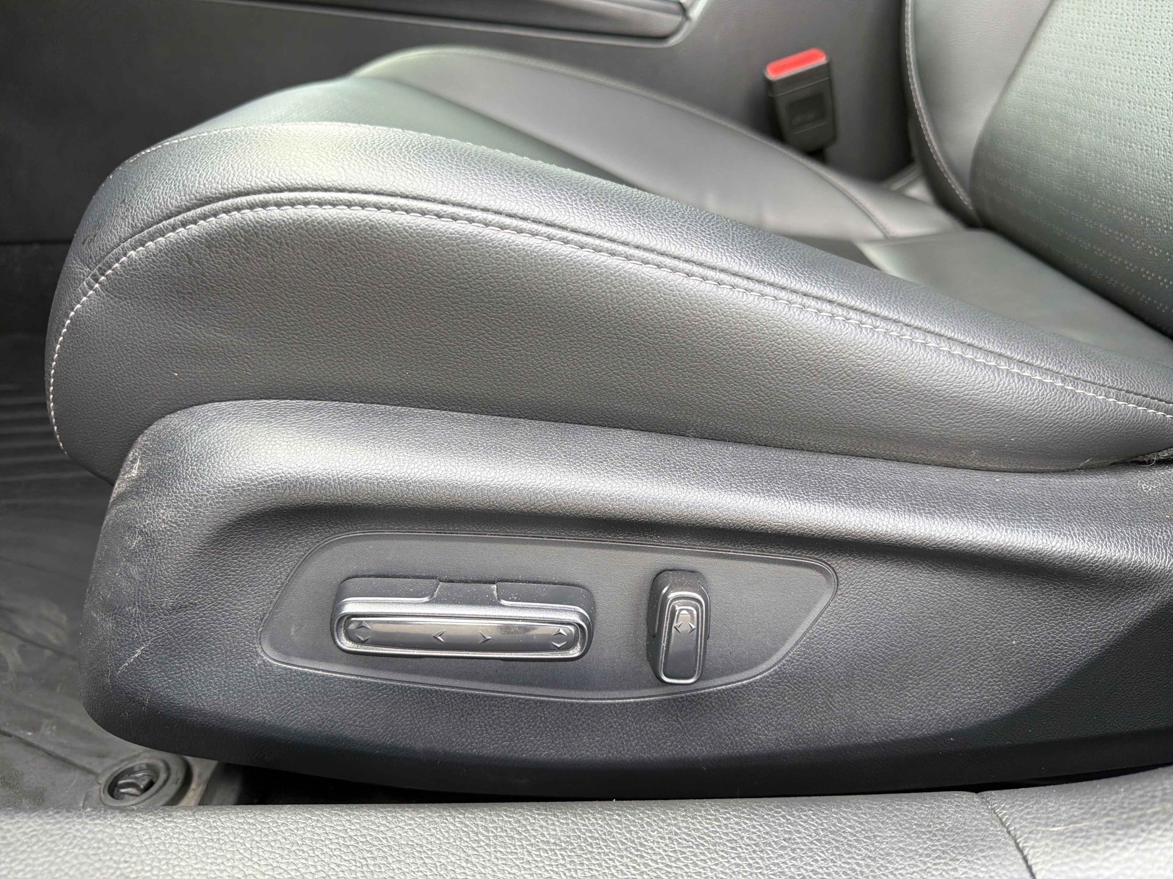 Certified 2024 Honda Civic Sport Touring image 10