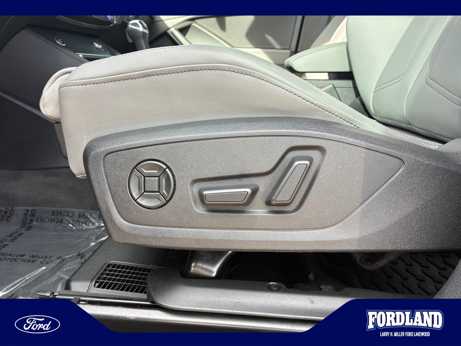Used 2024 Audi Q3 2.0T Premium Plus AWD/4WD image 14