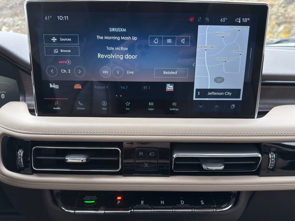 Used 2023 Lincoln Nautilus Reserve w/ Equipment Group 201A image 17