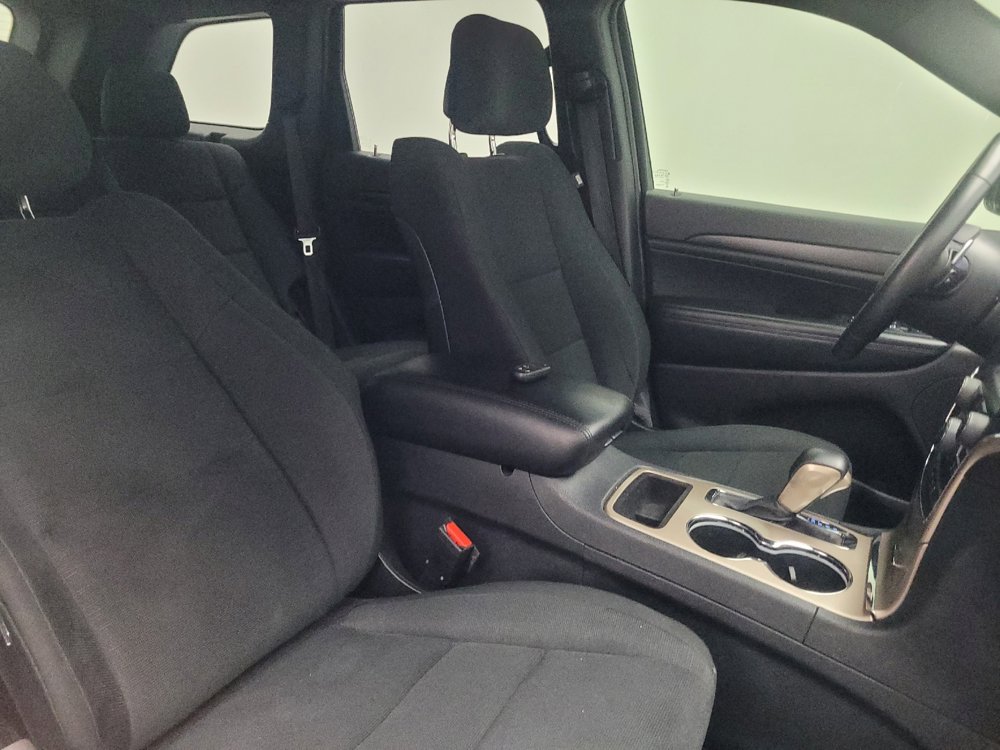 Used 2016 Jeep Grand Cherokee Laredo w/ Quick Order Package 23E image 21