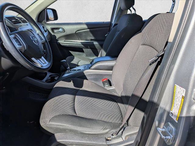 Used 2020 Dodge Journey SE w/ SE Popular Equipment Group image 13