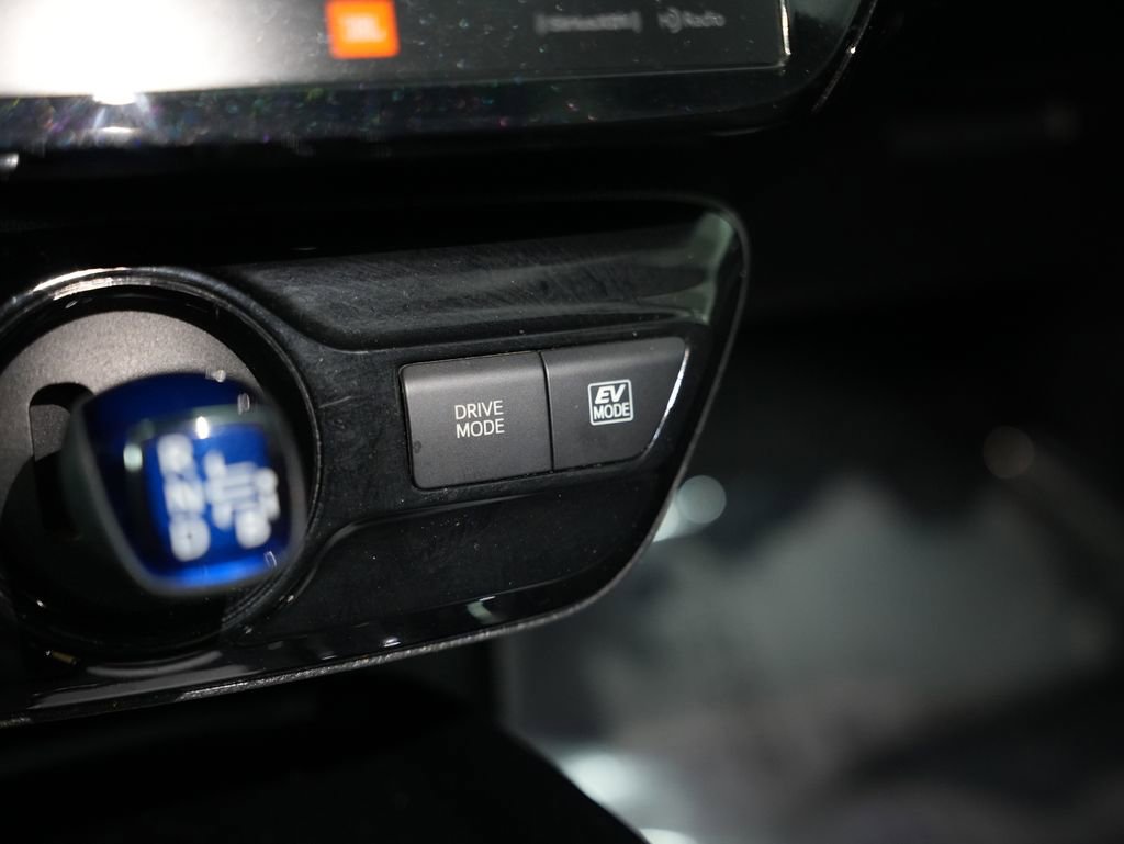Used 2020 Toyota Prius Limited FWD image 25