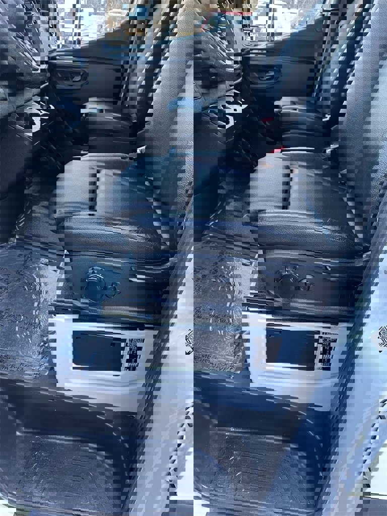 Used 2024 Mercedes-Benz Sprinter 144 Cargo w/ Acoustic Package image 14