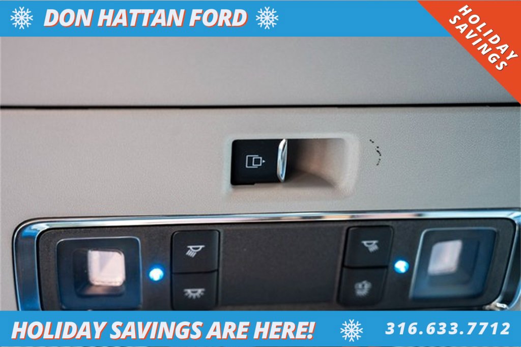 Used 2023 Ford F350 Lariat w/ FX4 Off-Road Package image 21