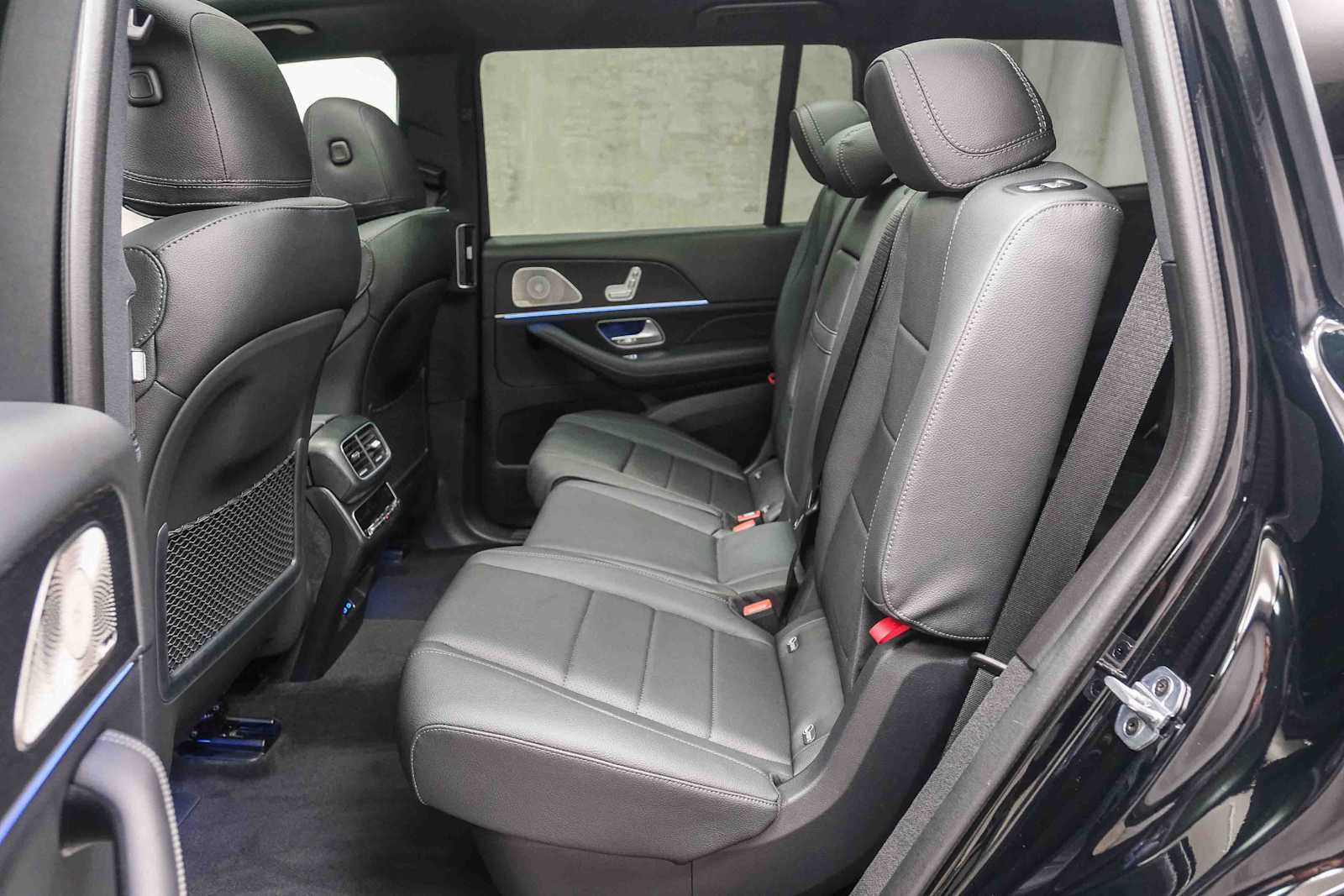 Certified 2024 Mercedes-Benz GLS 450 4MATIC image 23