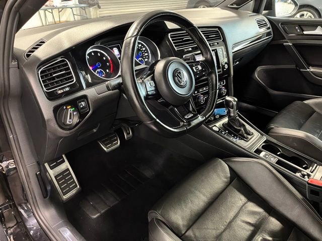 Used 2015 Volkswagen Golf R 4-Door image 19