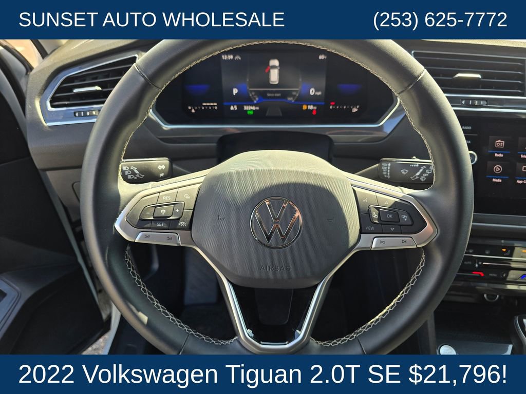 Used 2022 Volkswagen Tiguan SE AWD/4WD image 33