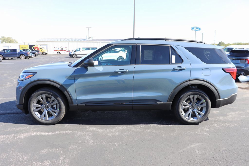 New 2026 Ford Explorer Active image 7