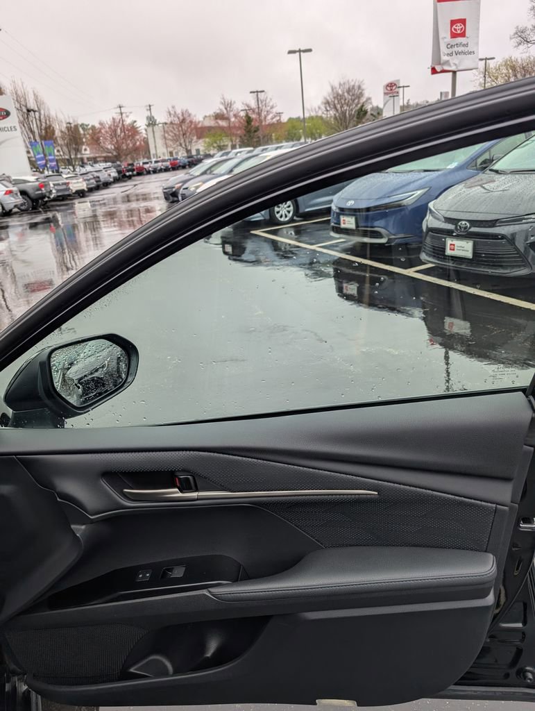 Used 2025 Toyota Camry XSE image 19