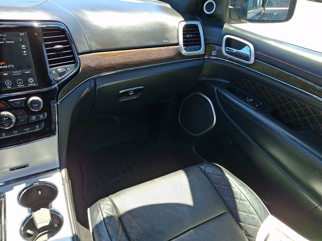 Used 2021 Jeep Grand Cherokee Summit AWD/4WD image 17