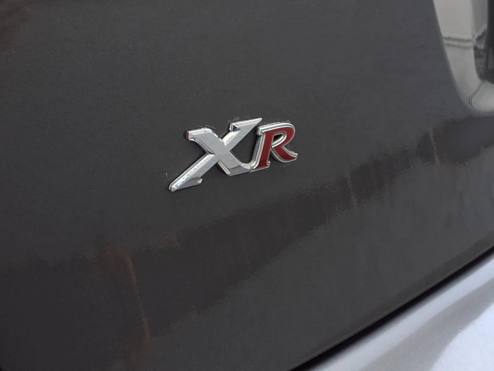 Used 2005 Toyota Matrix XR FWD image 9