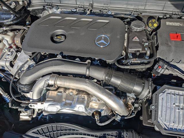 Certified 2025 Mercedes-Benz GLB 250 image 15