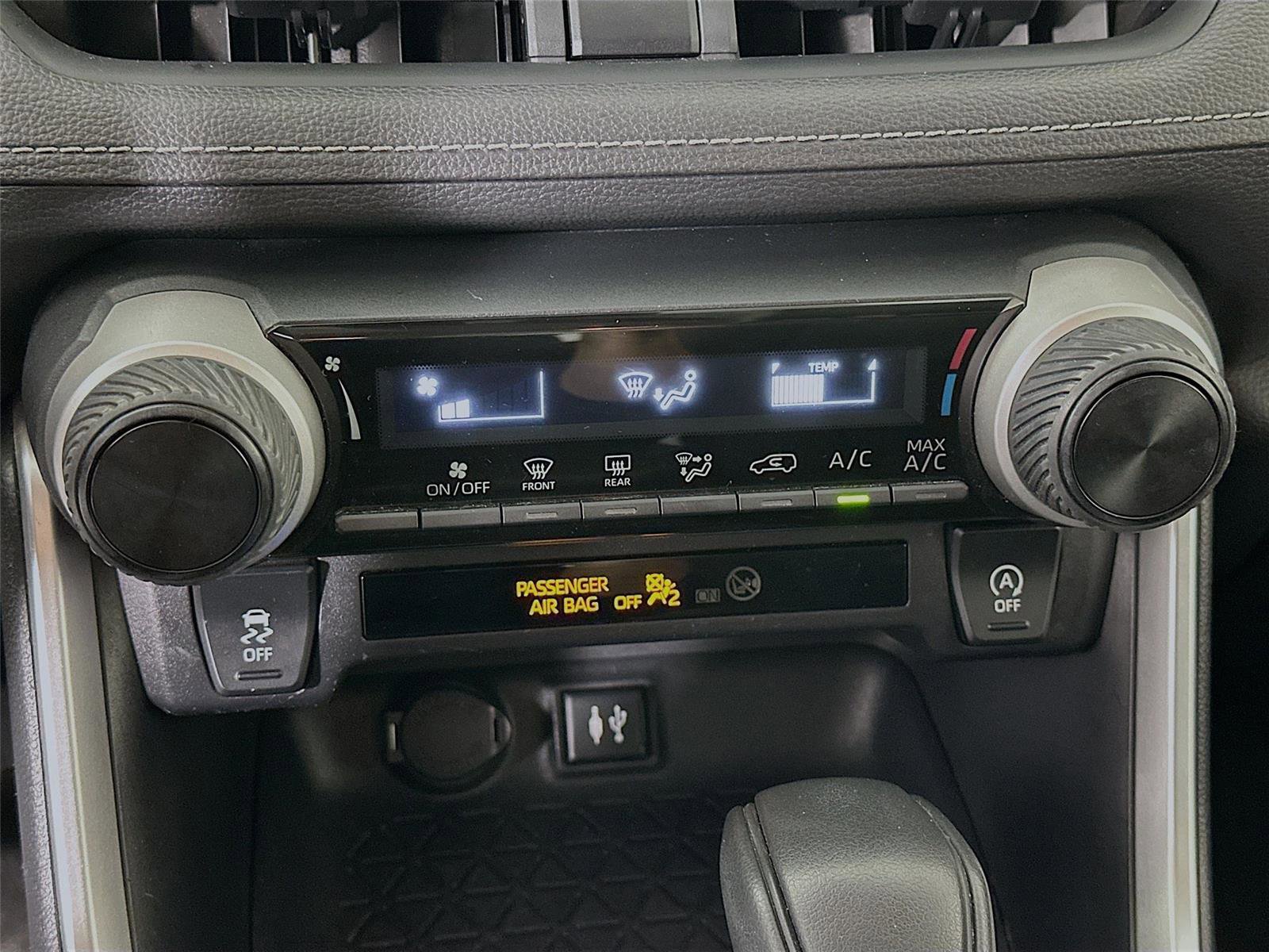 Certified 2019 Toyota RAV4 LE image 16