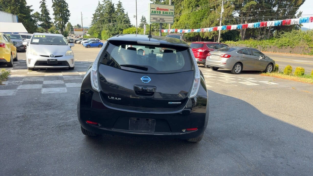 Used 2015 Nissan Leaf S w/ Charge Package FWD image 13
